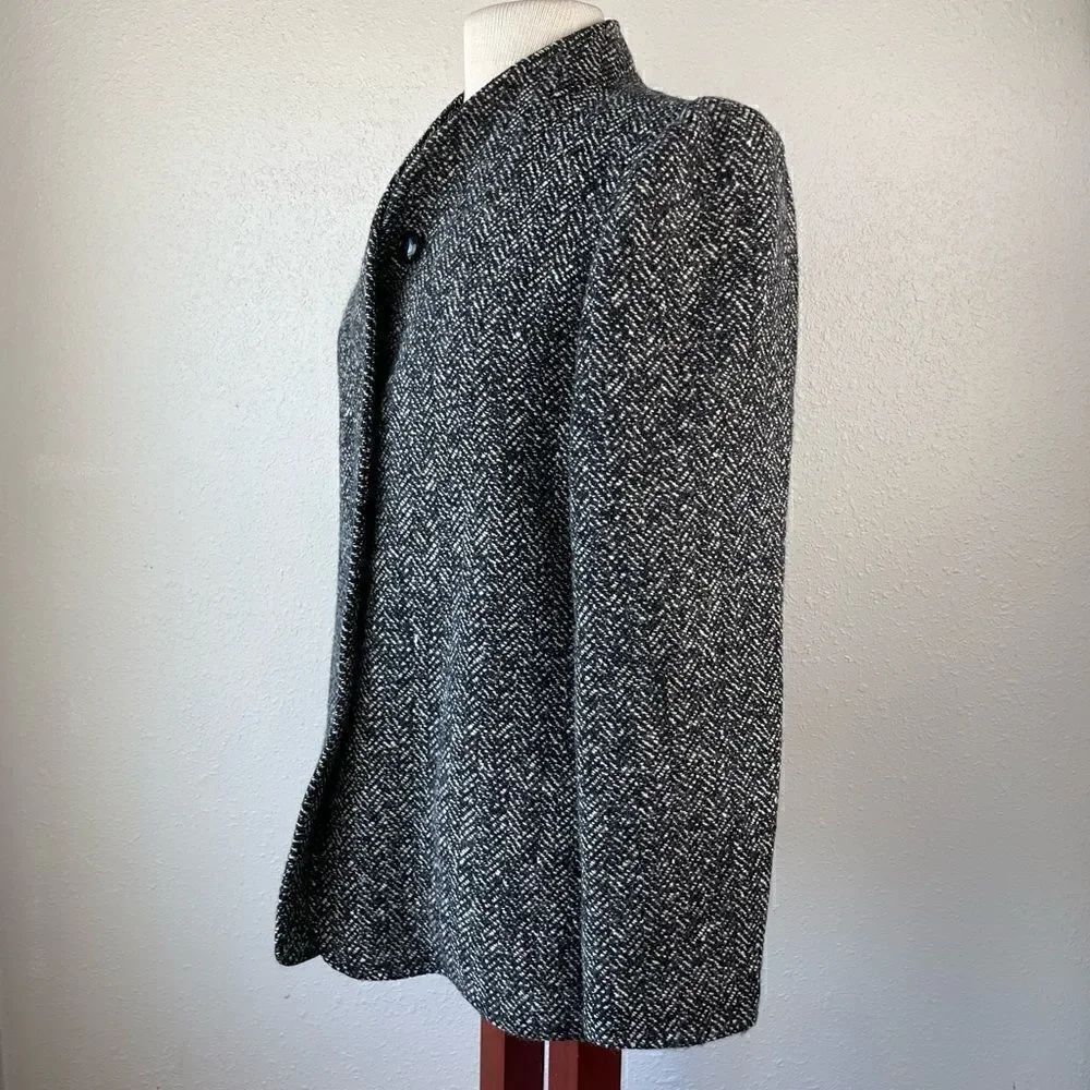 Karen Wool Button Down Jacket Size M EUC - Picture 3 of 9